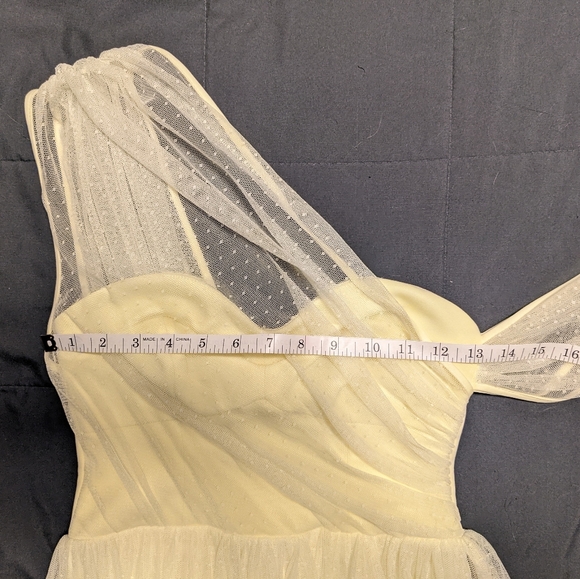 ASOS Dobby Mesh One Shoulder Prom Dress in Yellow UK 8/US 4. - Picture 12 of 15